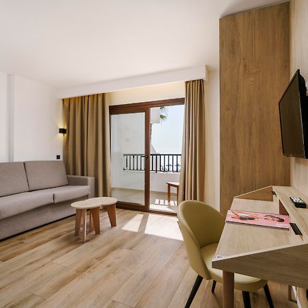 Alua Suites Las Rocas Cala D´Or 외부 사진