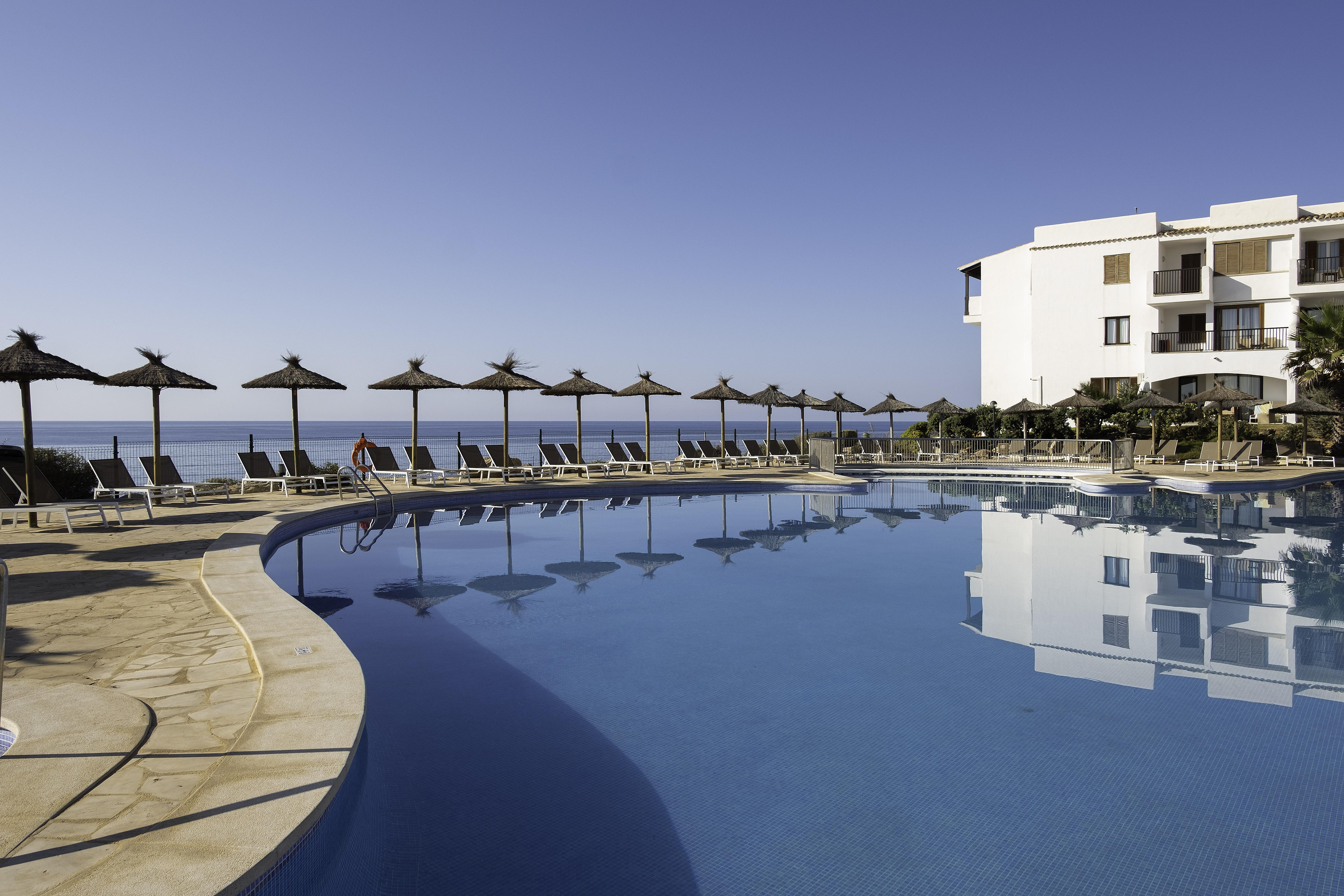 Alua Suites Las Rocas Cala D´Or 외부 사진